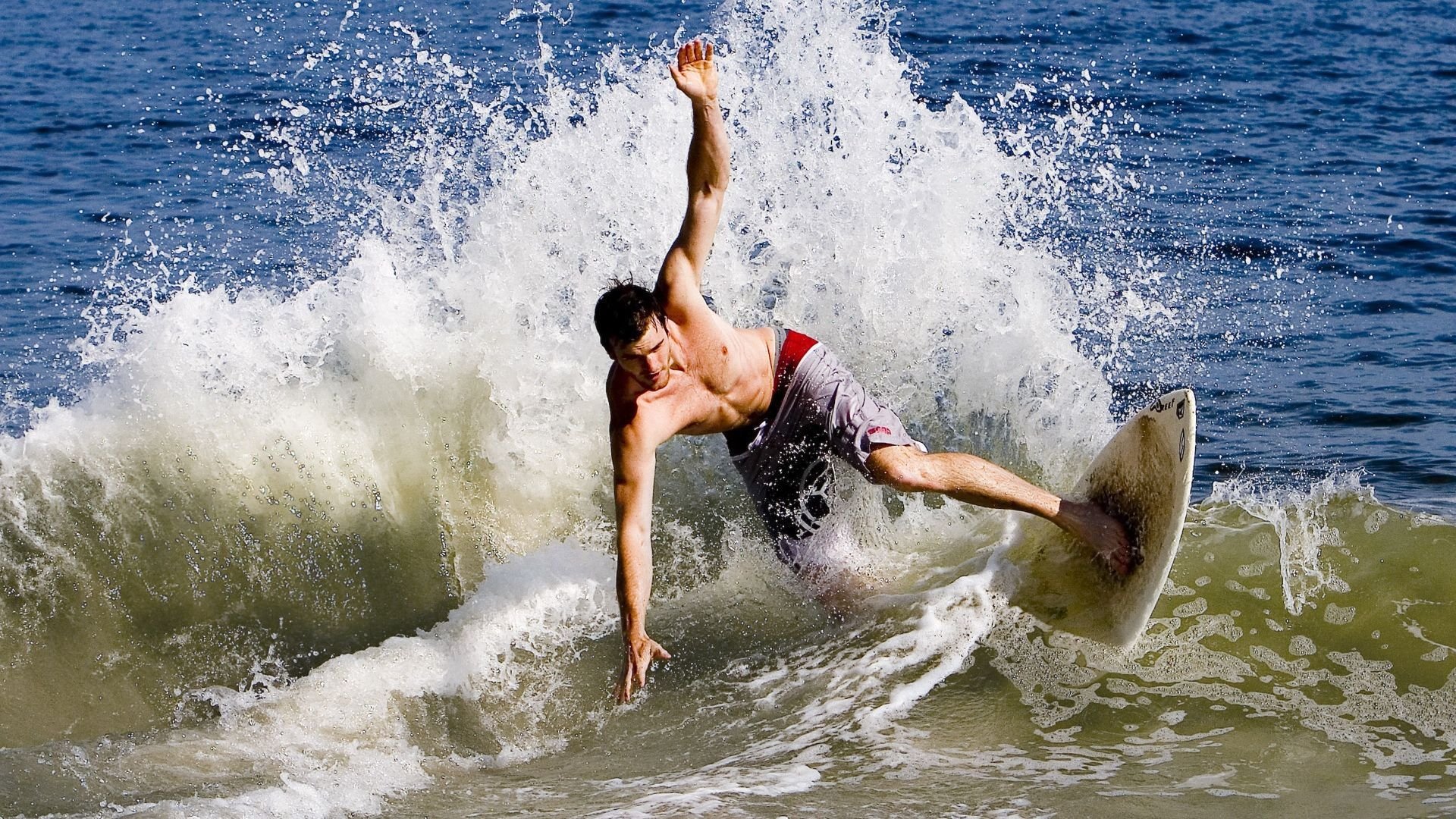 【运动员训练】科学规划，提高比赛状态的五大技巧，如何提高运动员的比赛成绩